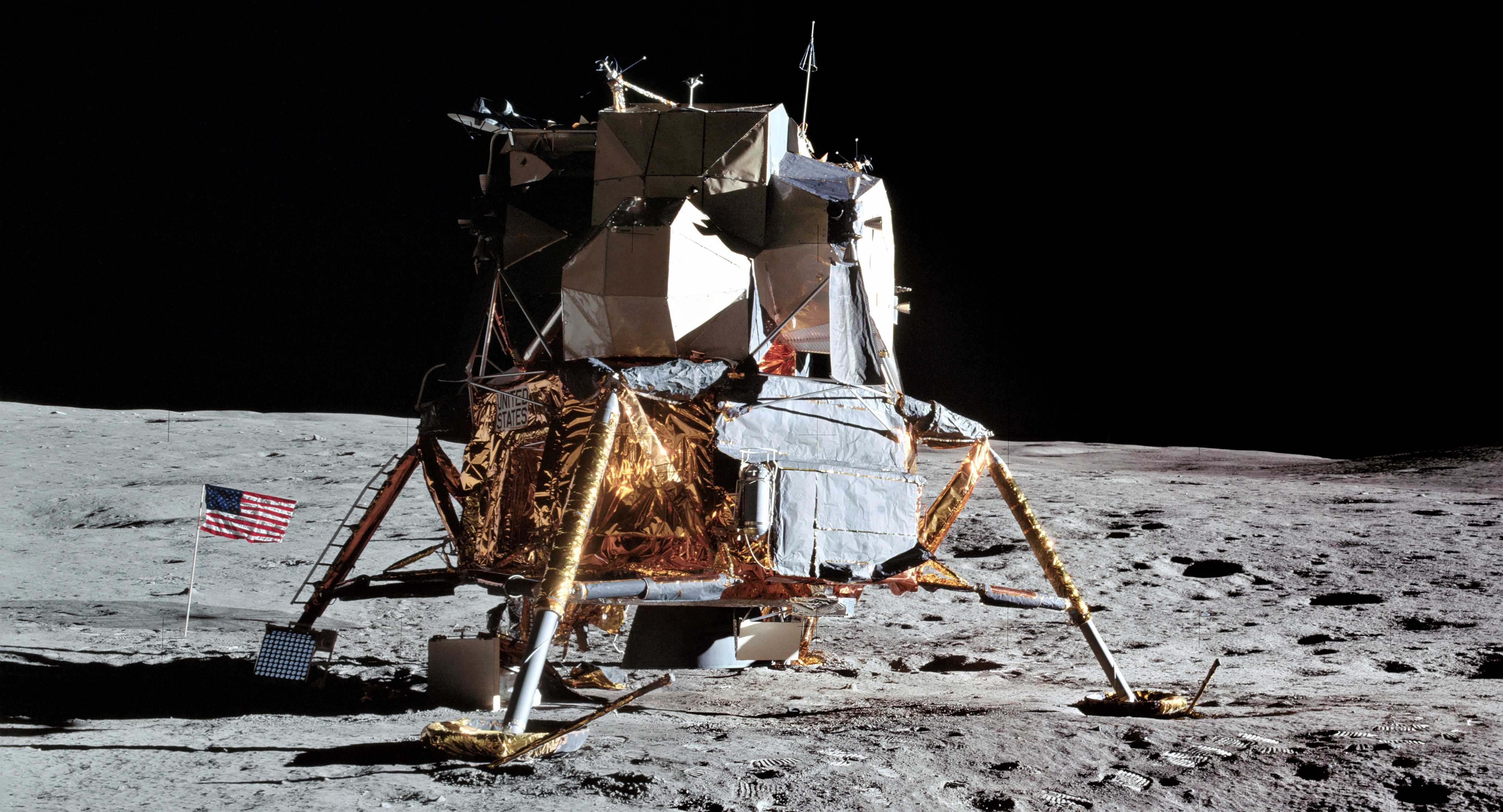 Apollo 14 Lunar Module LM (NASA) pano 1 crop (c)