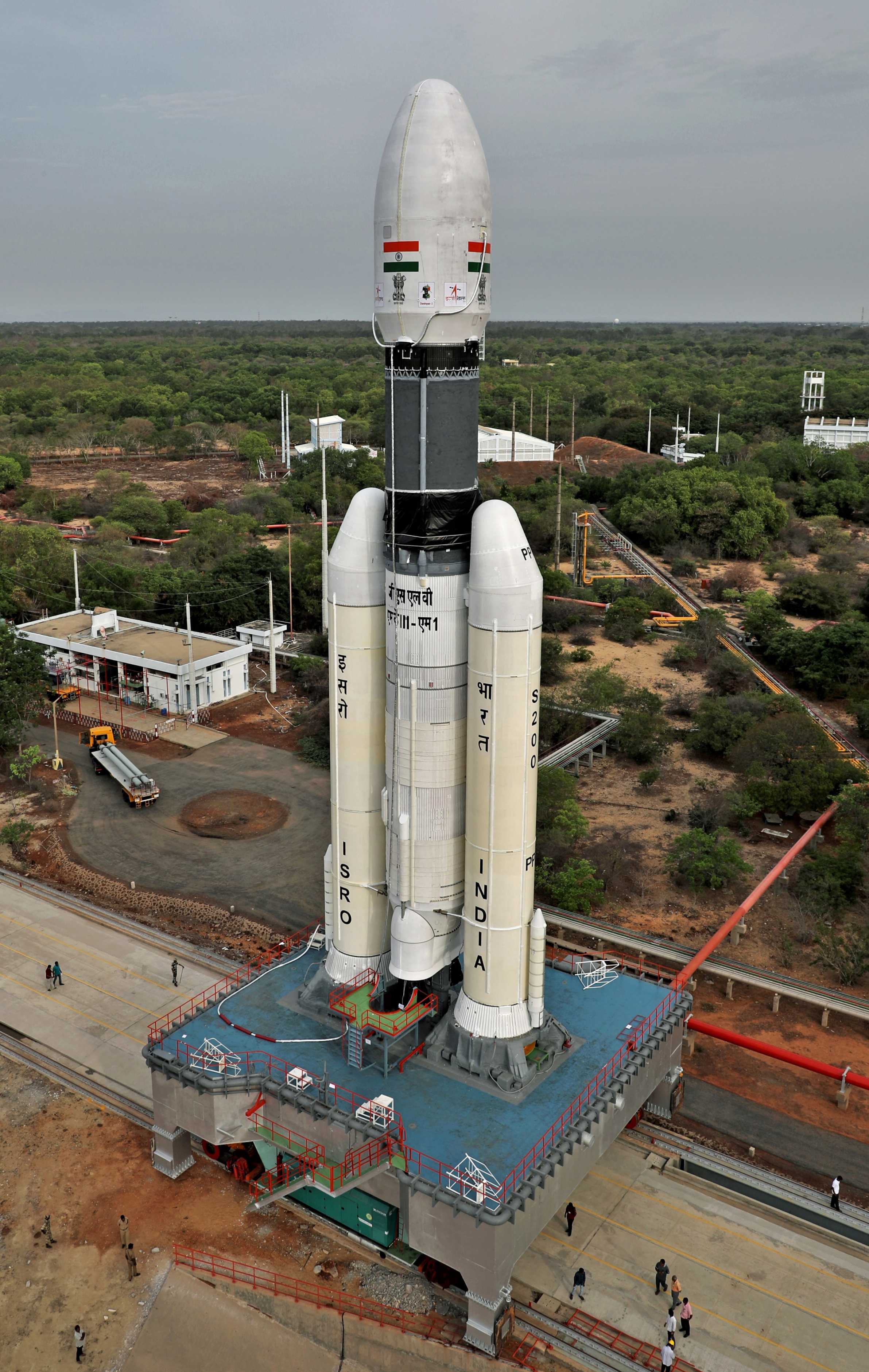Chandrayaan-2 GSLV Mk III (ISRO) integration 9 (c)