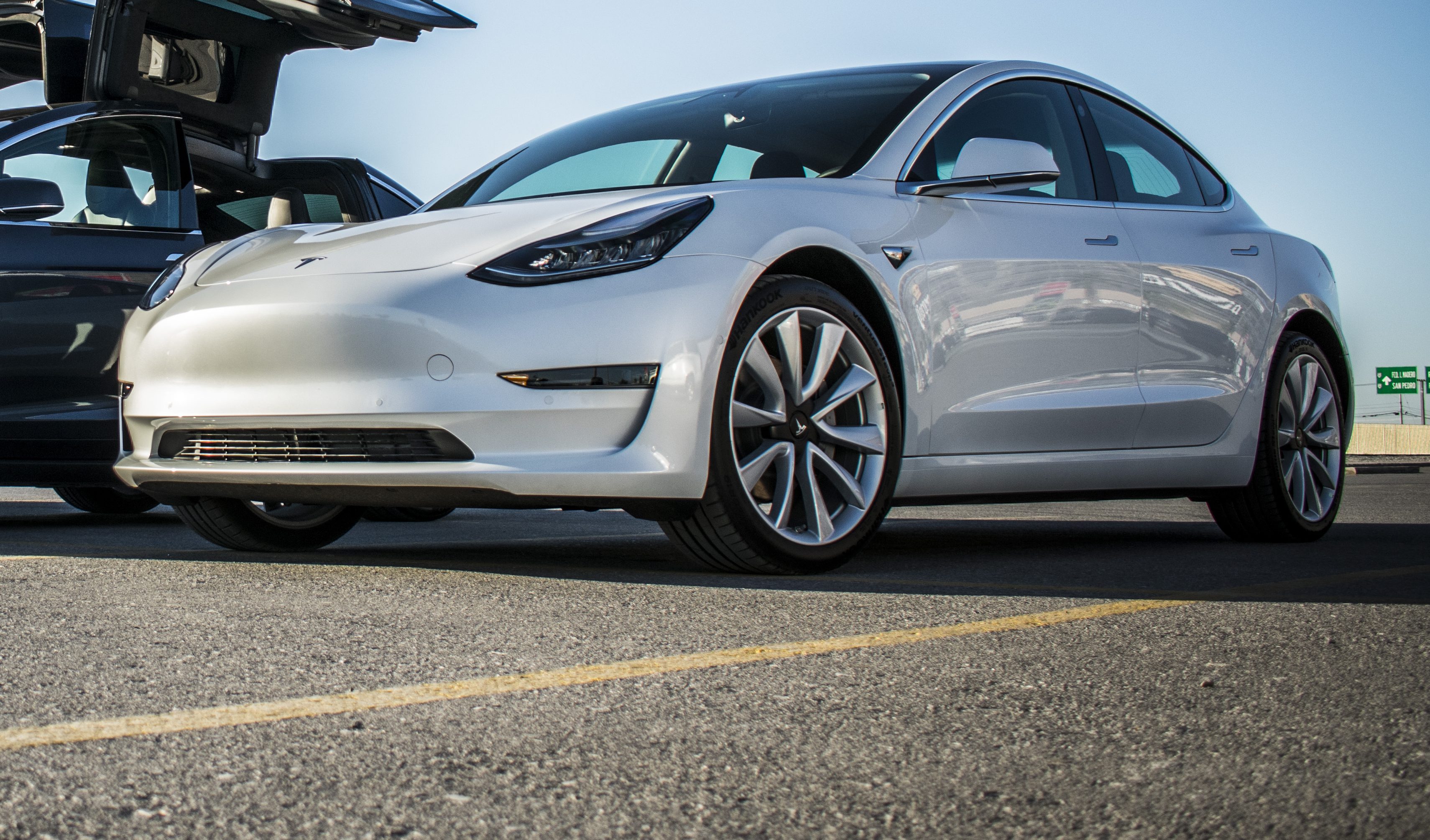 Tesla Model 3 - Consumer Reports