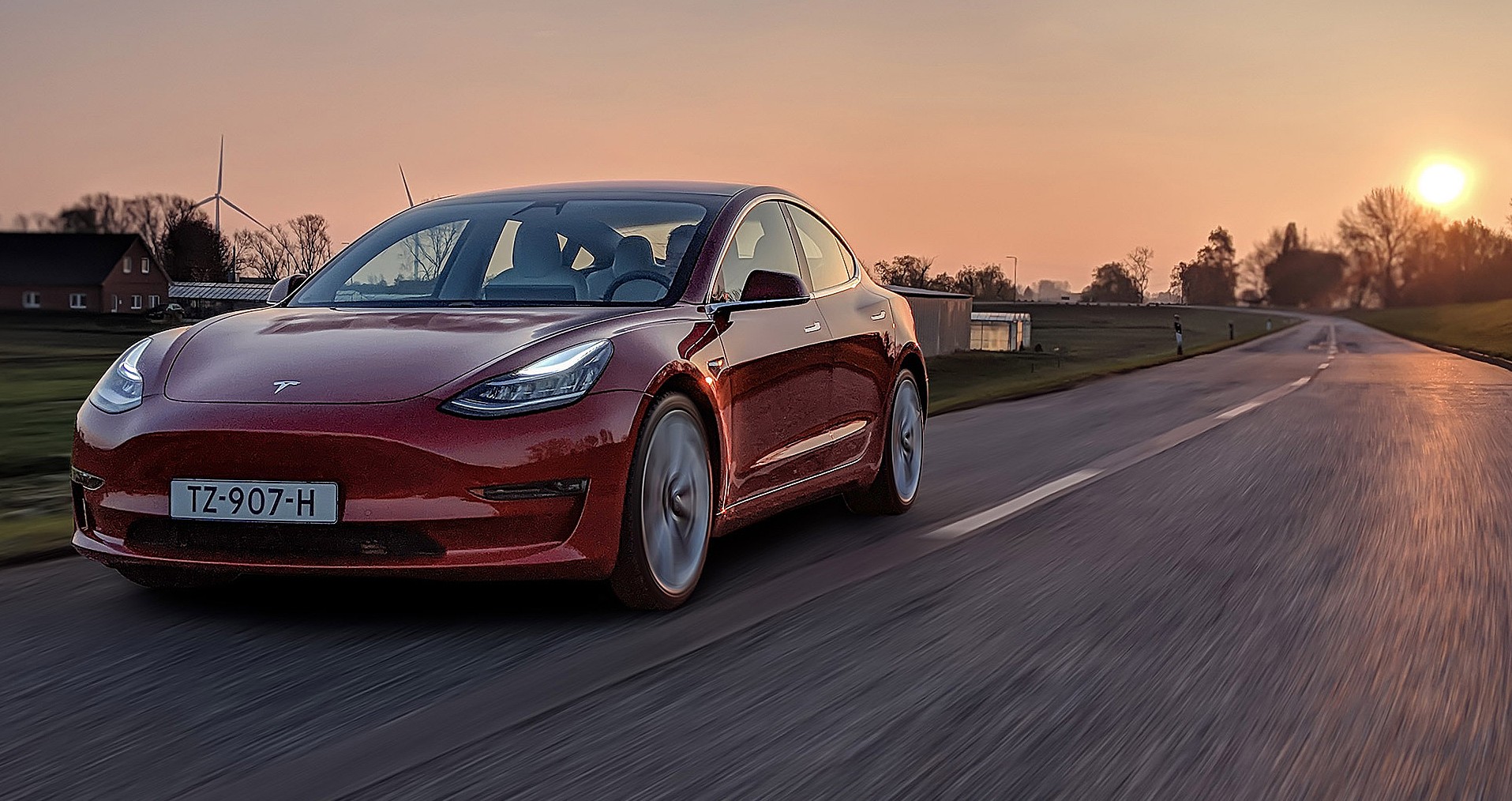 Tesla Model 3 crushes US Top 10 EV list as only car with increasing sales