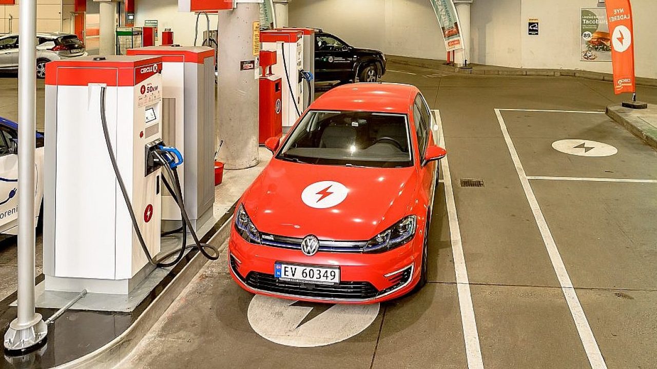 Circle k hotsell ev charging