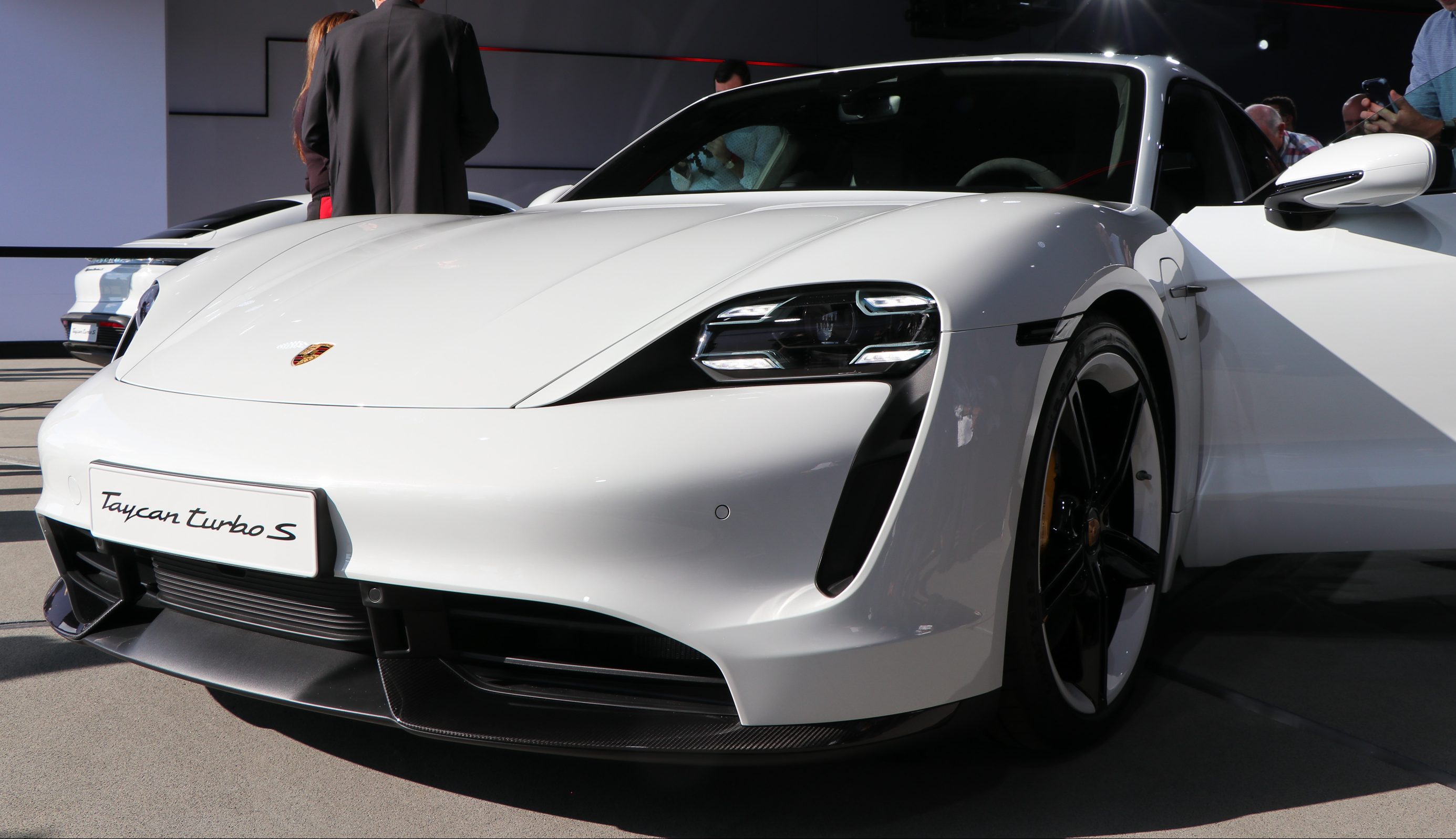 Porsche Taycan supposed to be a Tesla. Stop it.