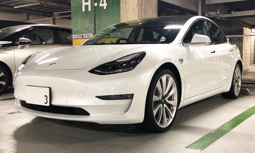 www.teslarati.com