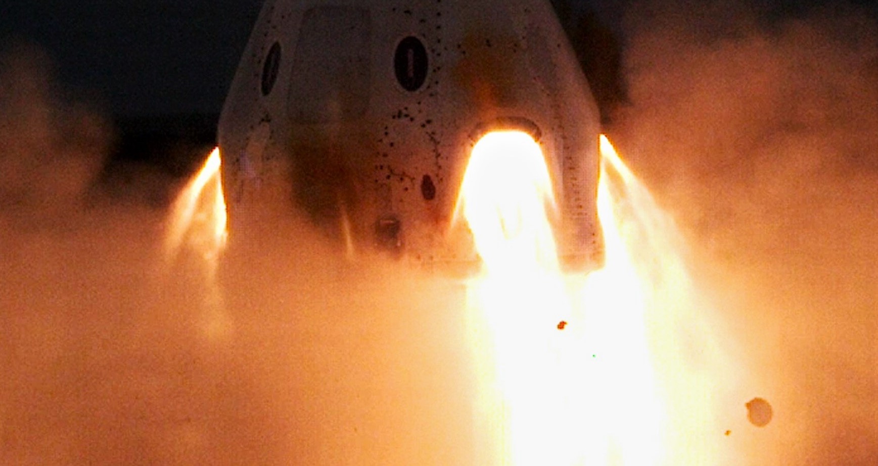 Crew Dragon C205 SuperDraco static fire 111319 (SpaceX) 1 crop
