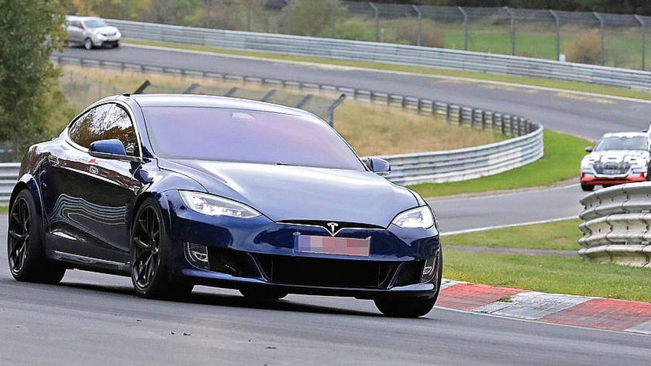 Tesla S Plaid sets new record at the Nürburgring final run for the year