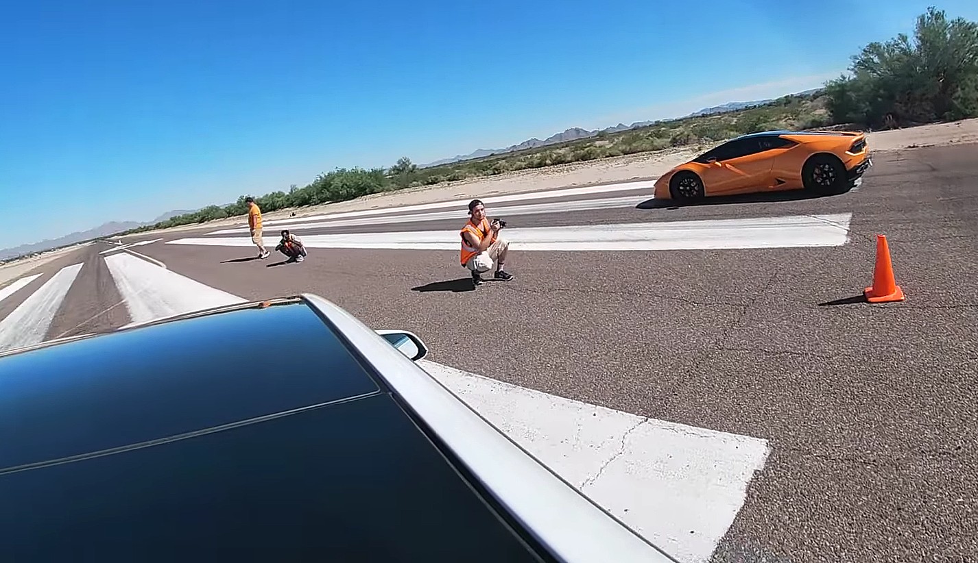 Tesla Model 3 Performance quietly slays Lamborghini in 1/2-mile drag race