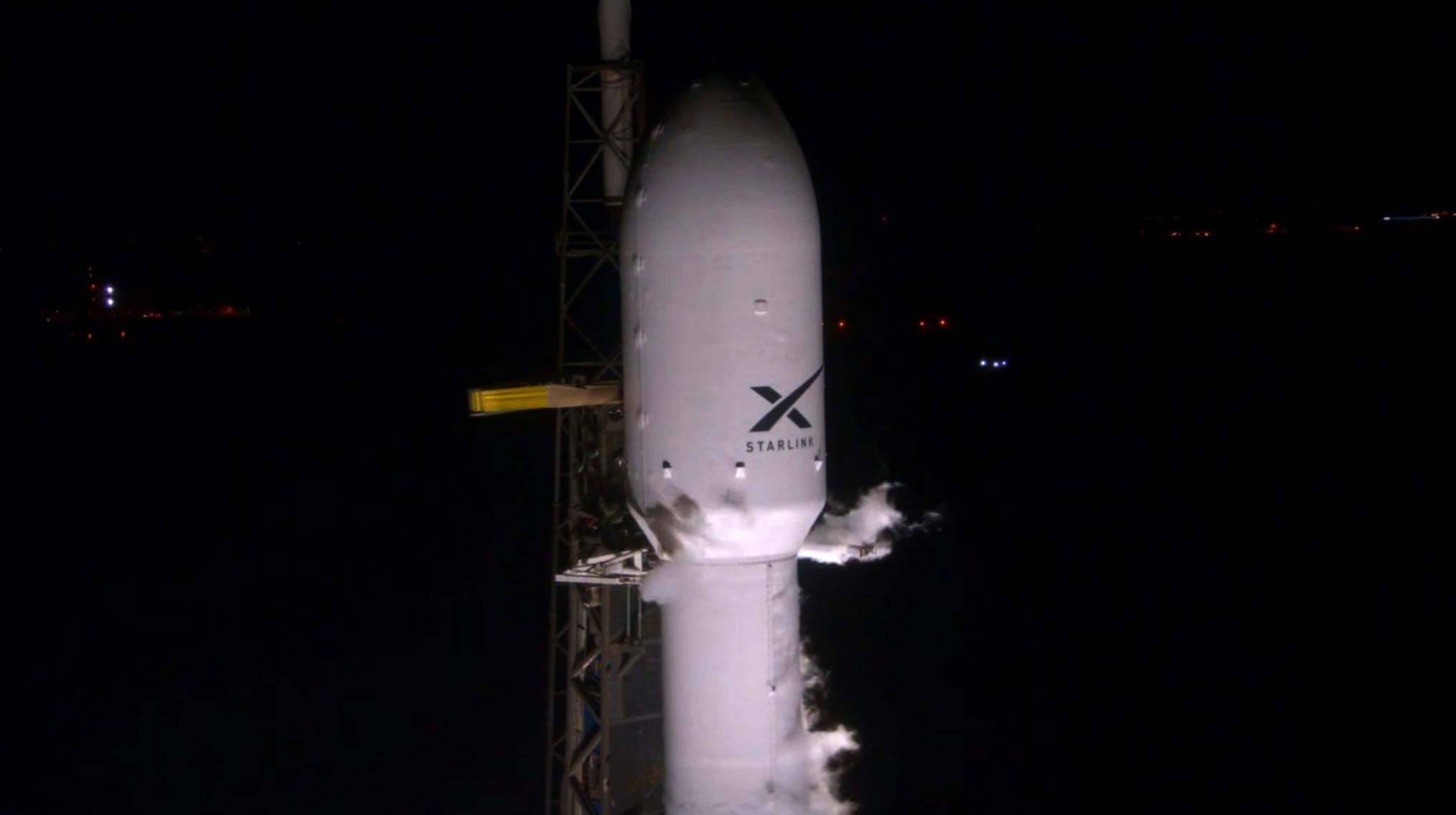 Starlink-2 Falcon 9 B1049 webcast (SpaceX) fairing 2 (c)