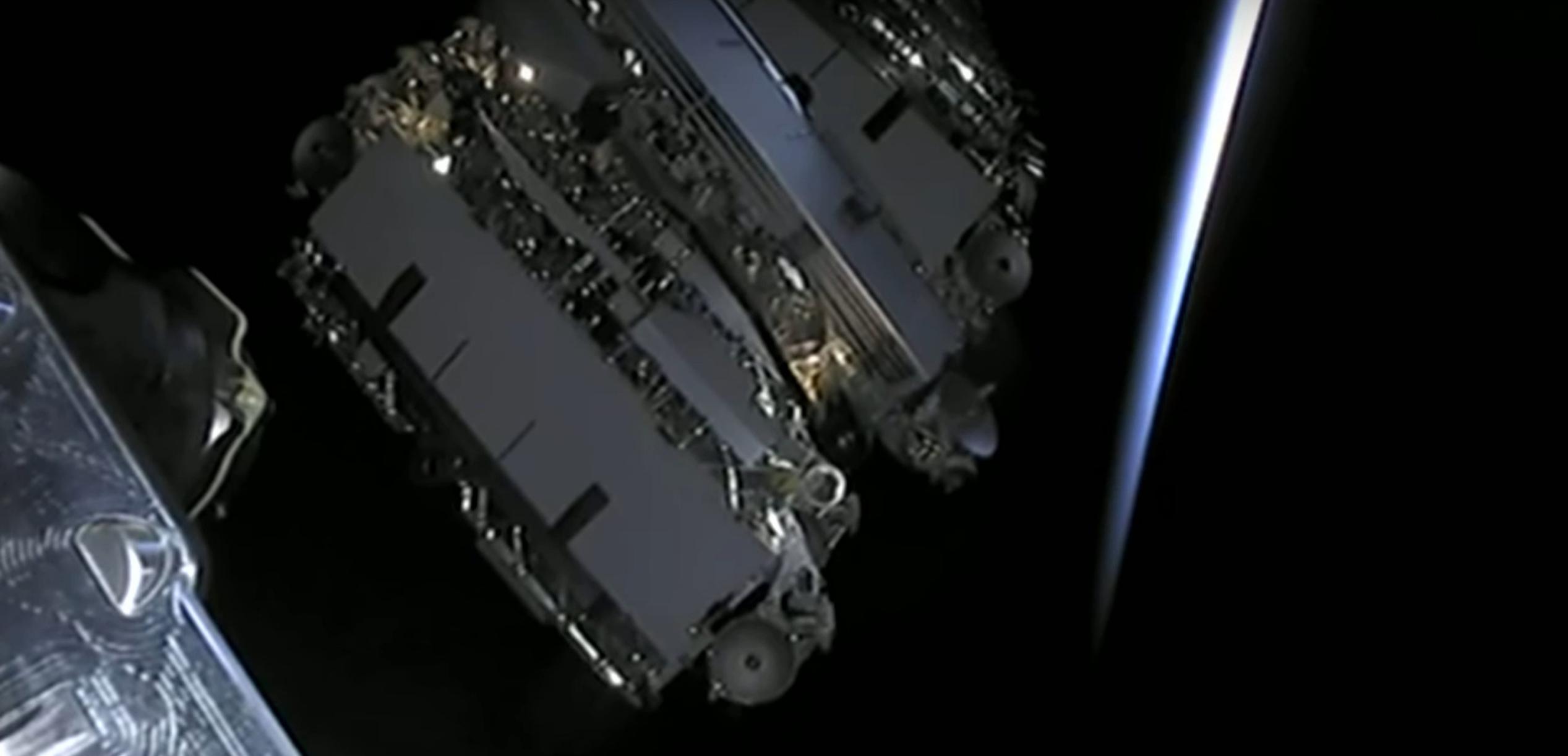 Starlink V1 L3 B1051 LC40 012920 webcast (SpaceX) satellite deploy 1 crop