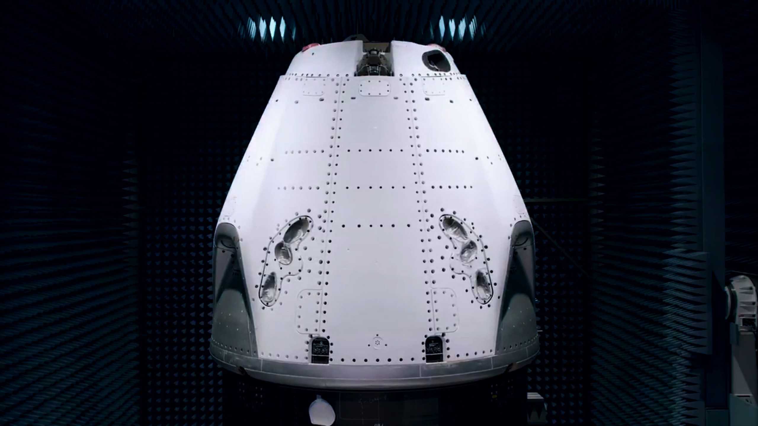 Crew Dragon C206 EMI test Feb 2020 (SpaceX) 6 (c)