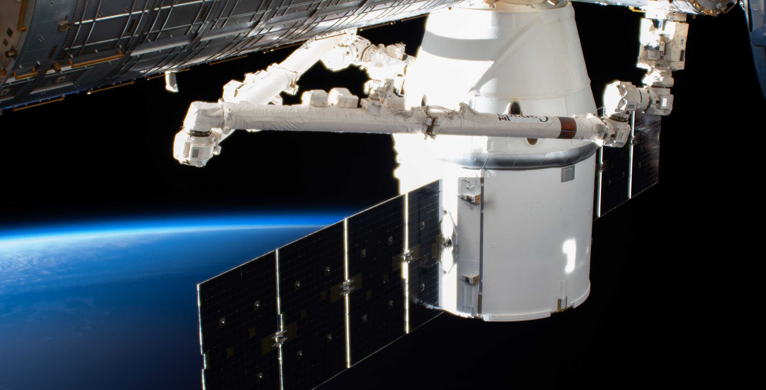 CRS-20 Cargo Dragon C112 ISS arrival 030920 (NASA) 5 crop (c)