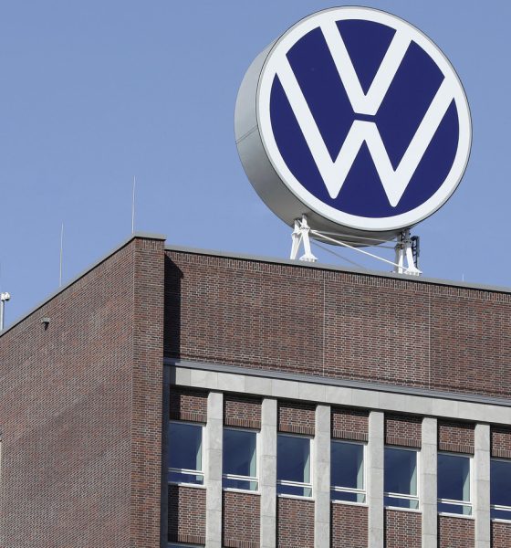 vw logo factory