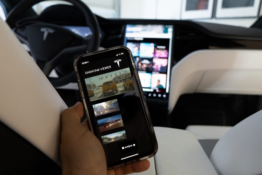 Tesla Dashcam Viewer Opens Doors To Mobile App Integration For Remote Video Viewing