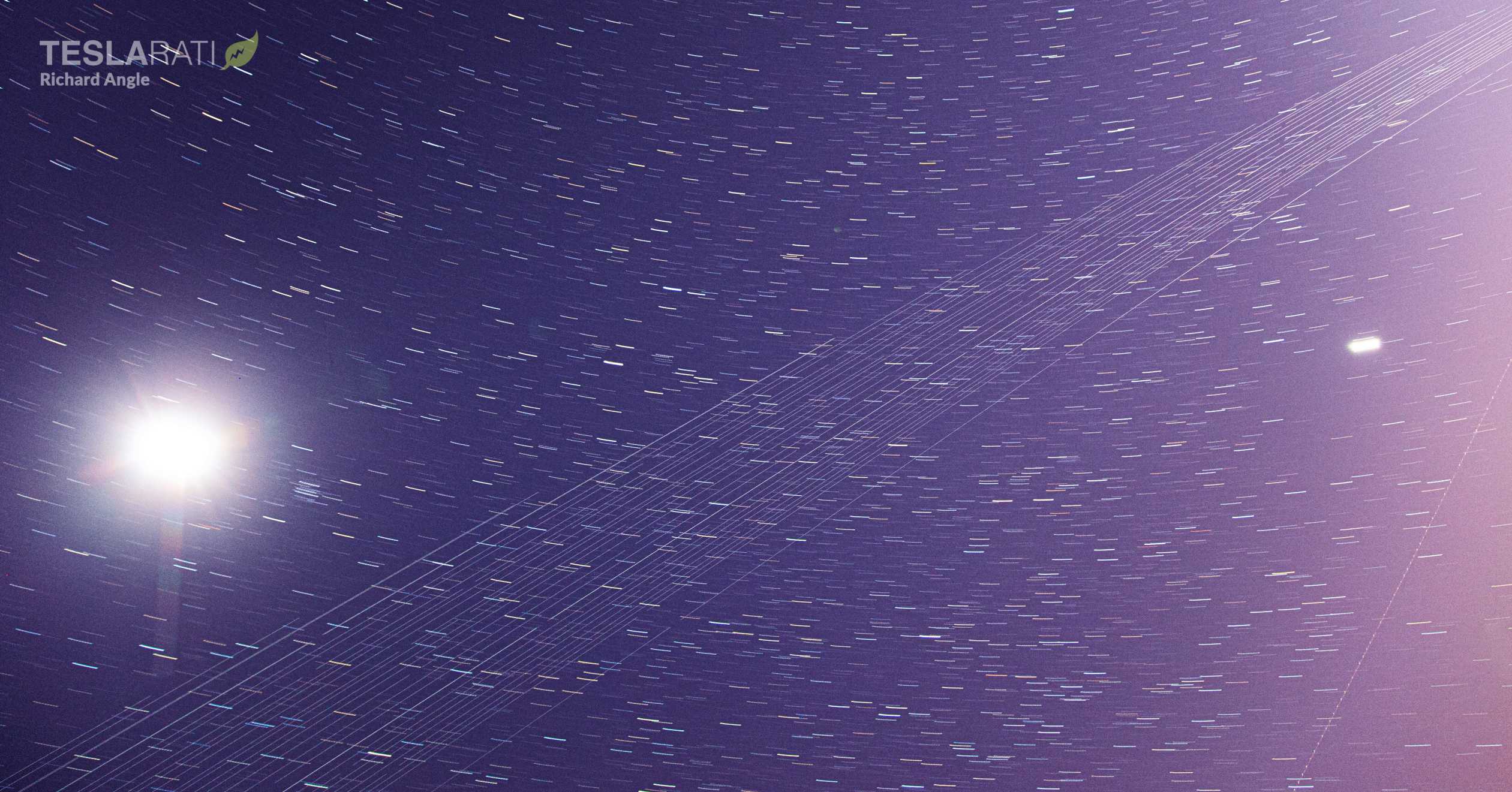 Starlink satellite streak Florida 043020 (Richard Angle) 1 (c)