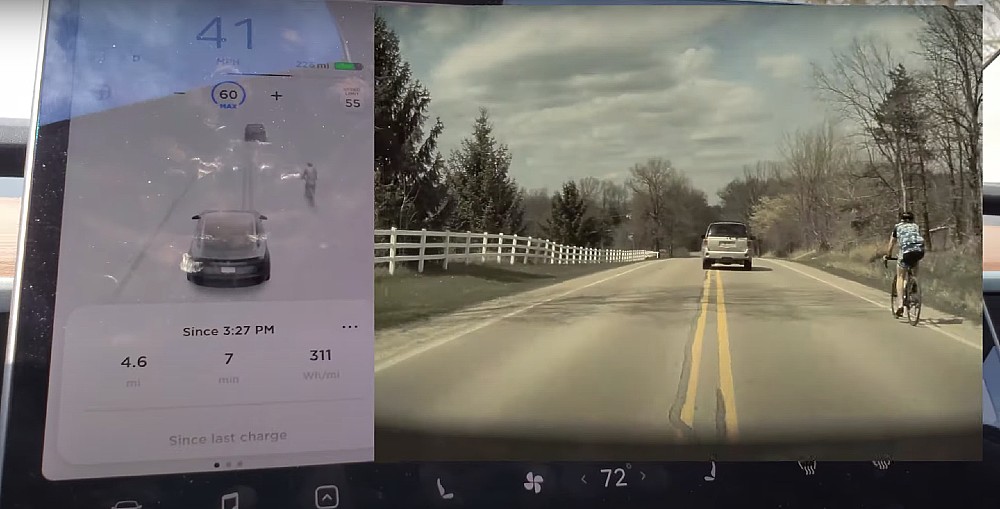 Tesla Driving Visualization bicyclist