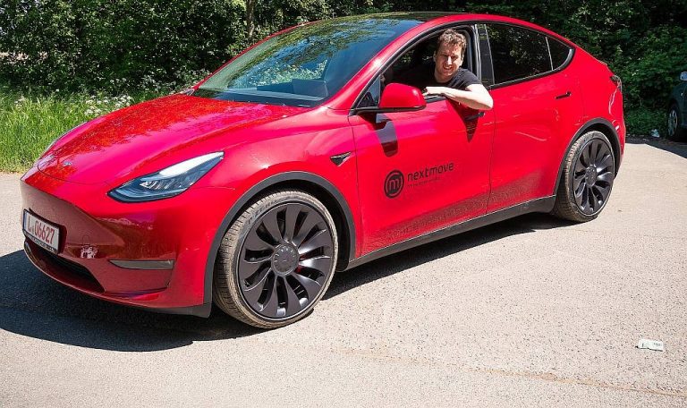 Tesla Model Y wins over EV rental firm that scrapped 100 Model 3 orders
