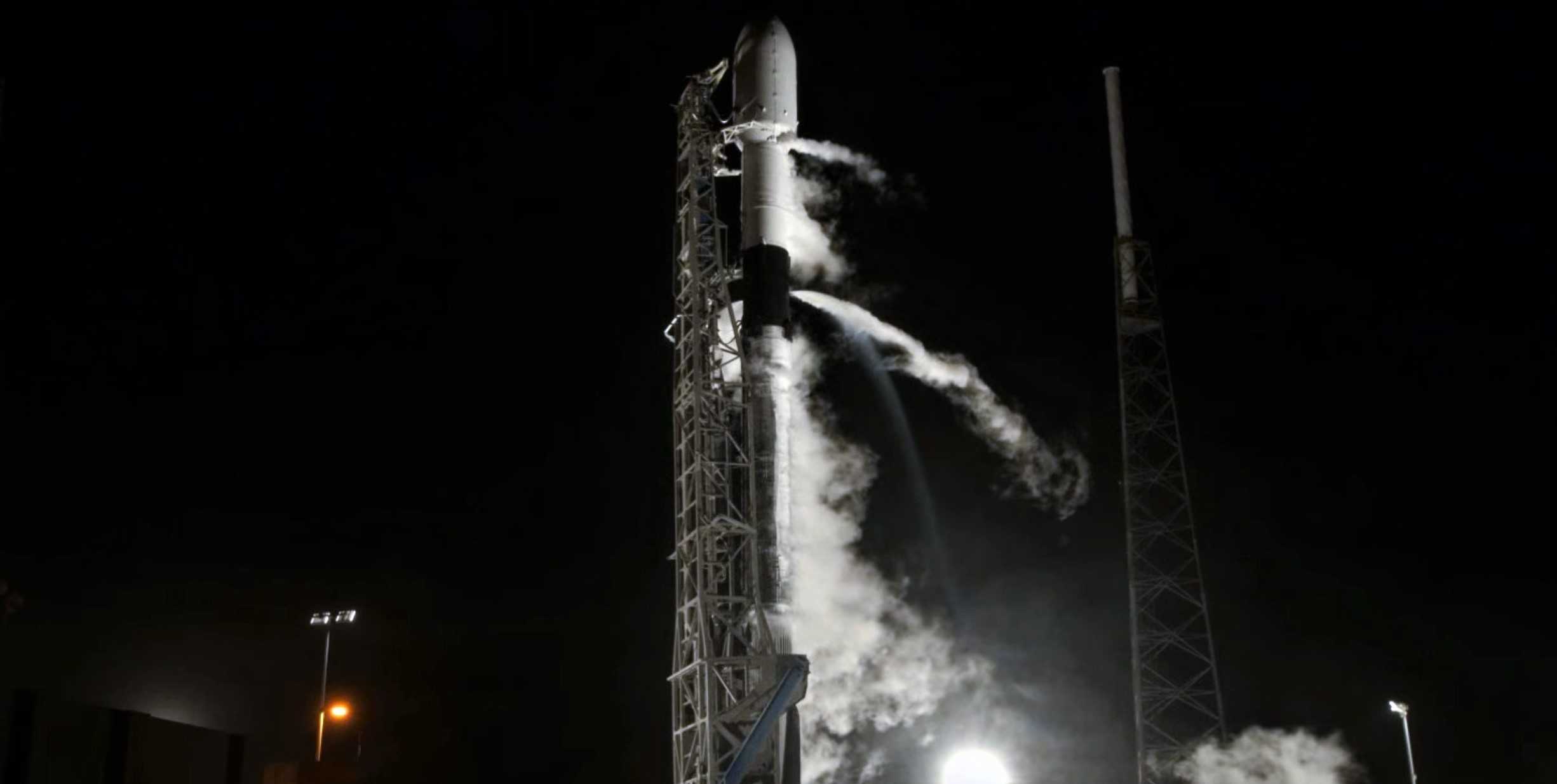 SpaceX Launches Another Batch of Starlink Internet Satellites