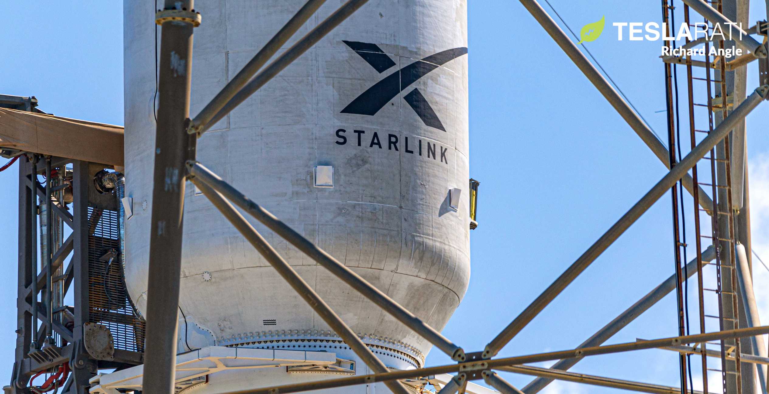 SpaceX has already begun closed alpha testing of Starlink user terminals in anticipation of the constellation's internet service debut. (Richard Angle)