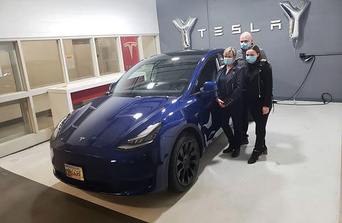 Tesla-model-y-delivery-canada-vancouver