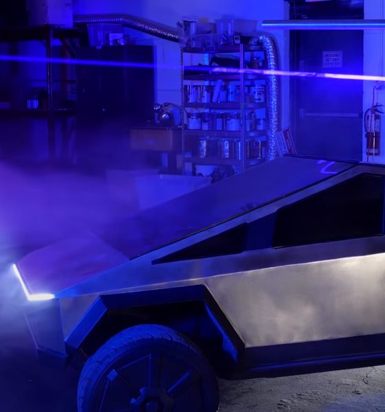 Tesla Cybertruck 1:2 scale with Laser Cannon