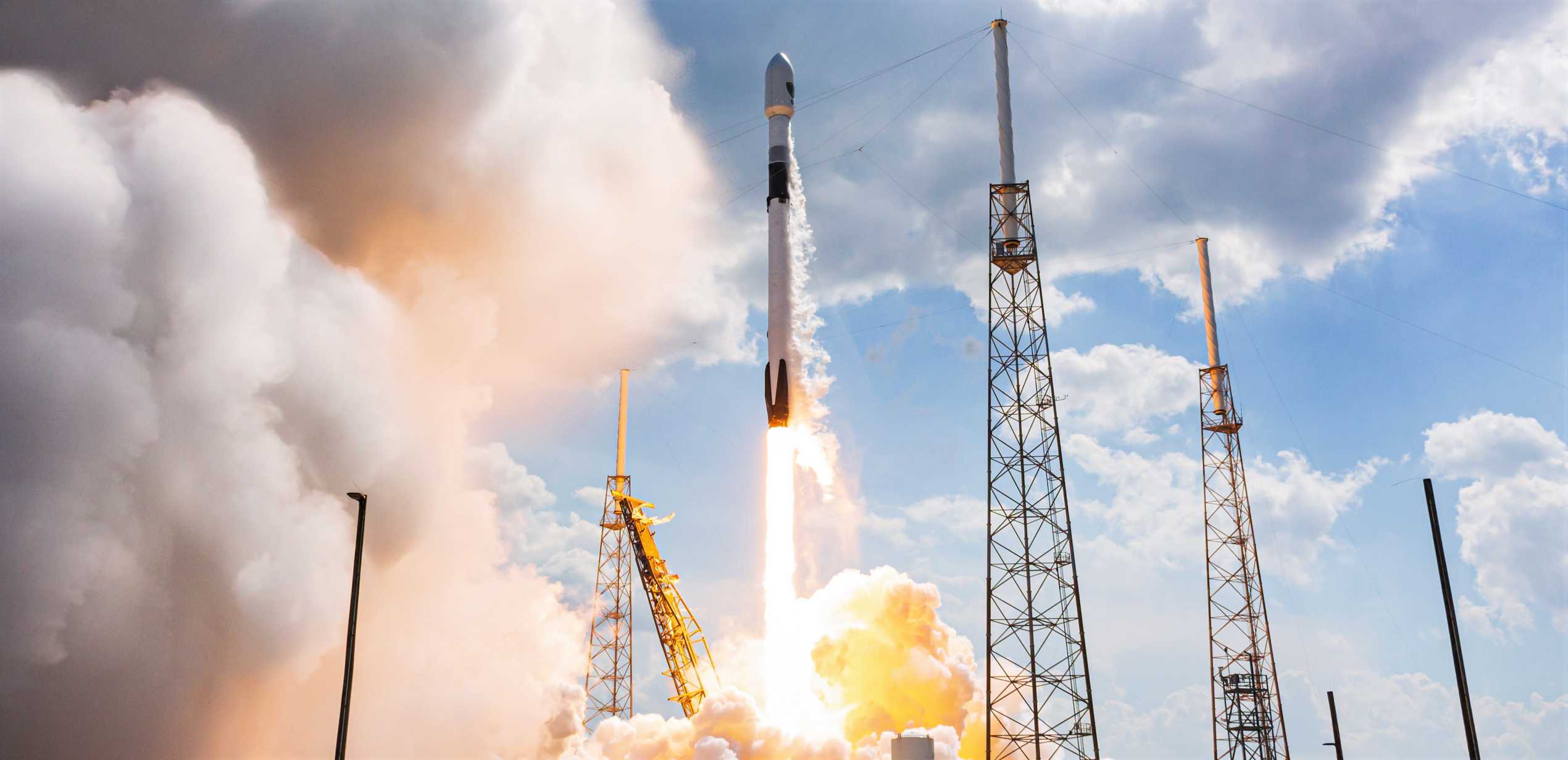 GPS III SV03 Falcon 9 B1060 063020 (Richard Angle) launch 6 crop 2 (c)