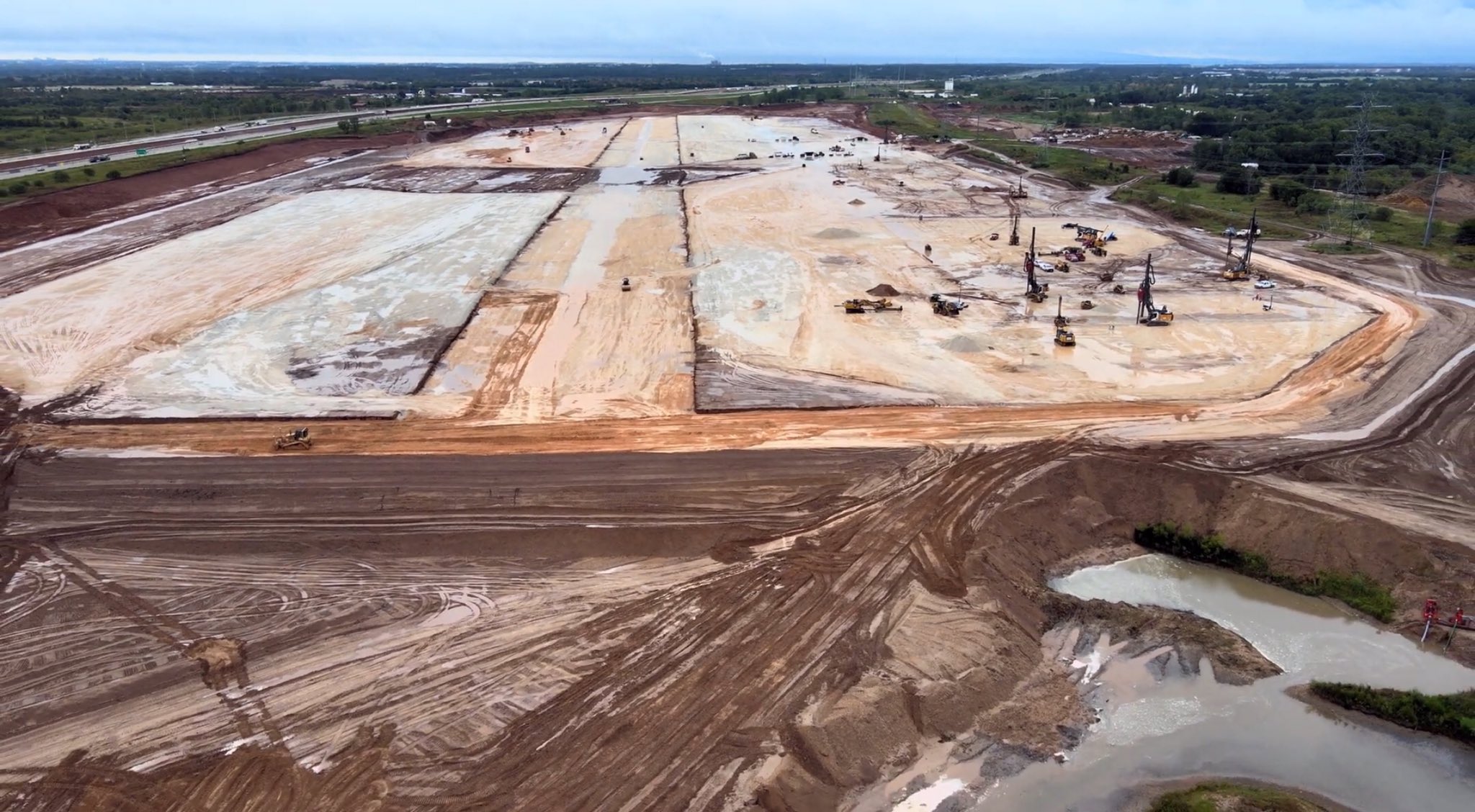 Tesla Gigafactory Texas Phase 1 Area Has Taken Shape With Phenomenal Speed