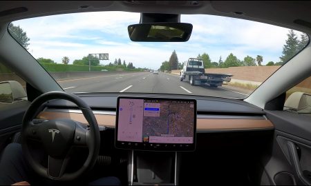tesla-navigate-on-autopilot-fast-lane
