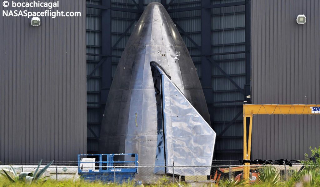 SpaceX installs flaps on first high-altitude Starshipâ€™s nosecone - Teslarati