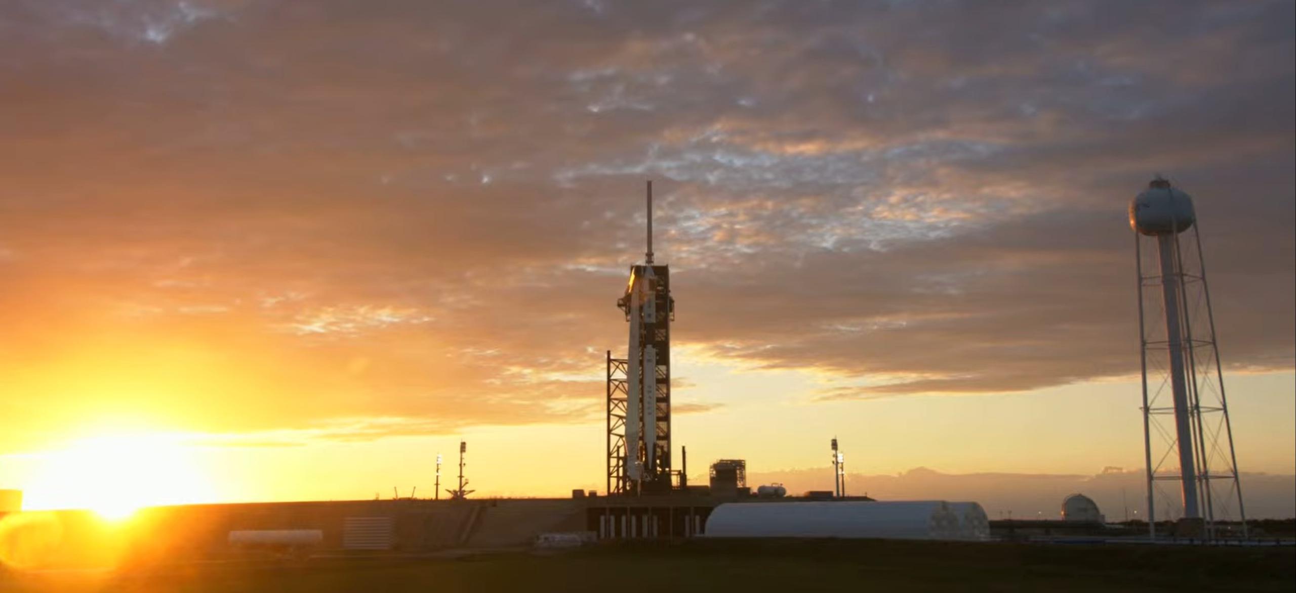 Crew-1 Crew Dragon C207 Falcon 9 B1061 webcast 111520 (NASA) sunset 1 (c)