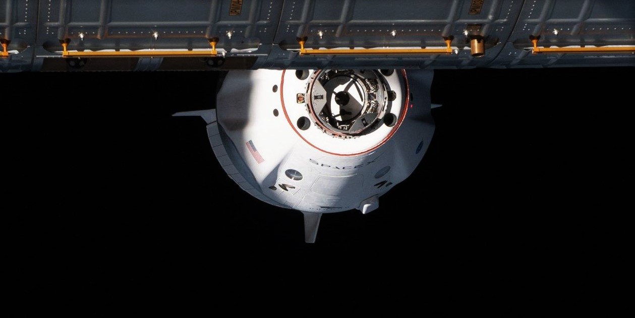 Crew Dragon Crew-1 orbital ops 111620 (NASA) ISS approach 5 crop