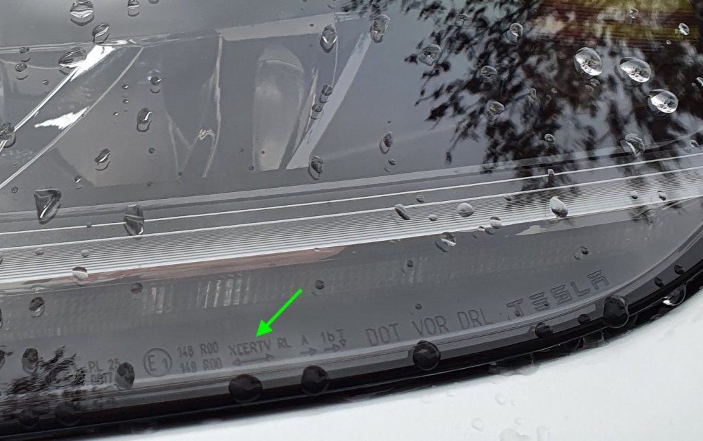 Model y adaptive shop headlights