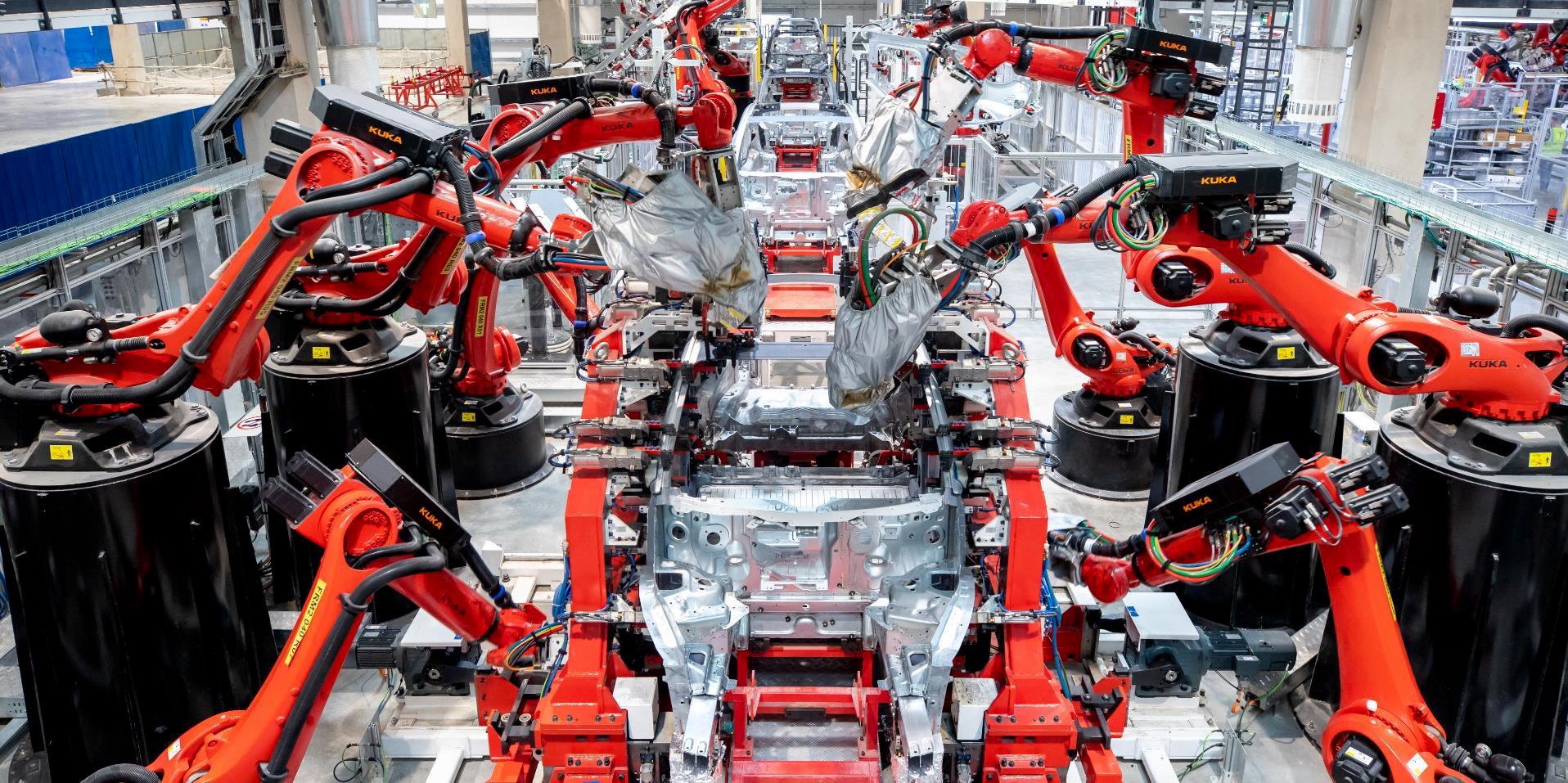 Tesla Giga Shanghai Phase 1 Battery Line Resumes Work for Model 3 Highland:  Report