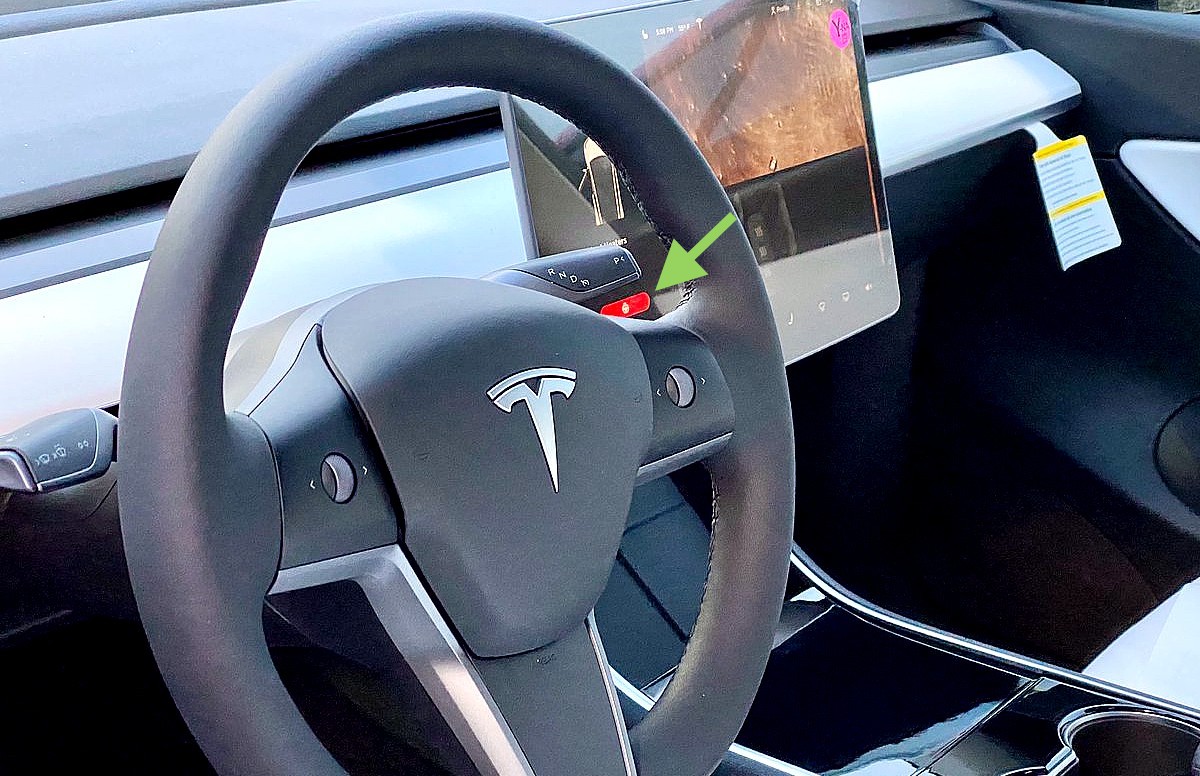 Tesla Model Y heated steering wheel observed in US made Standard