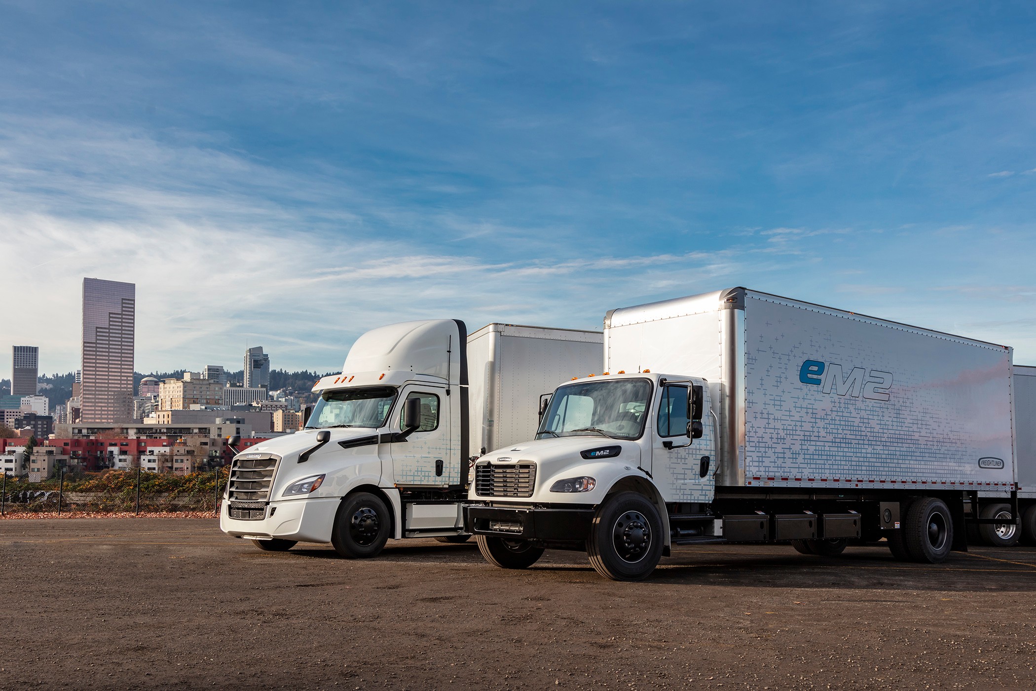 Tesla Semi beats Freightliner, Volvo, in a real-world test