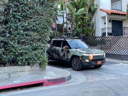 rivian-r1t-5