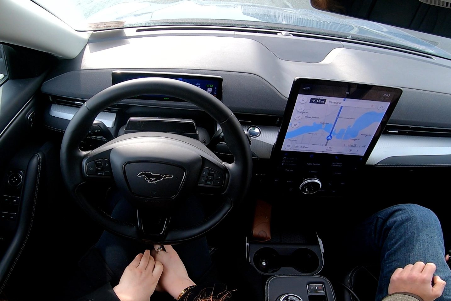 photo of Ford shows BlueCruise hands-free driving while CEO Farley takes jab at Tesla image