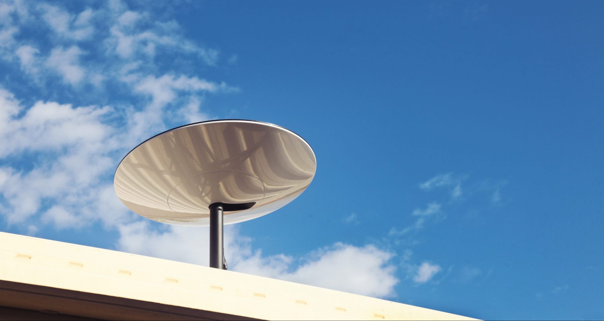 Elon Musk’s Starlink files FCC application for user terminal with smaller antenna