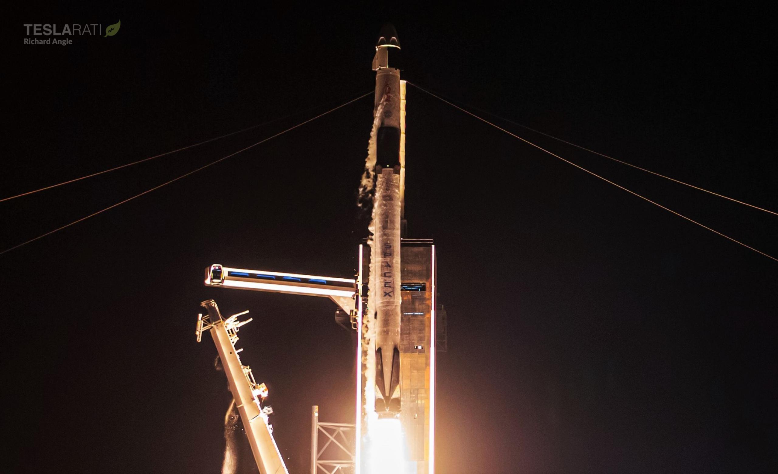 Crew-2 Crew Dragon C206 Falcon 9 B1061 39A 042321 (Richard Angle) launch 2 edit (c)