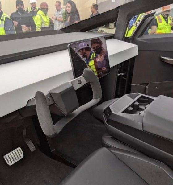 tesla cybertruck yoke