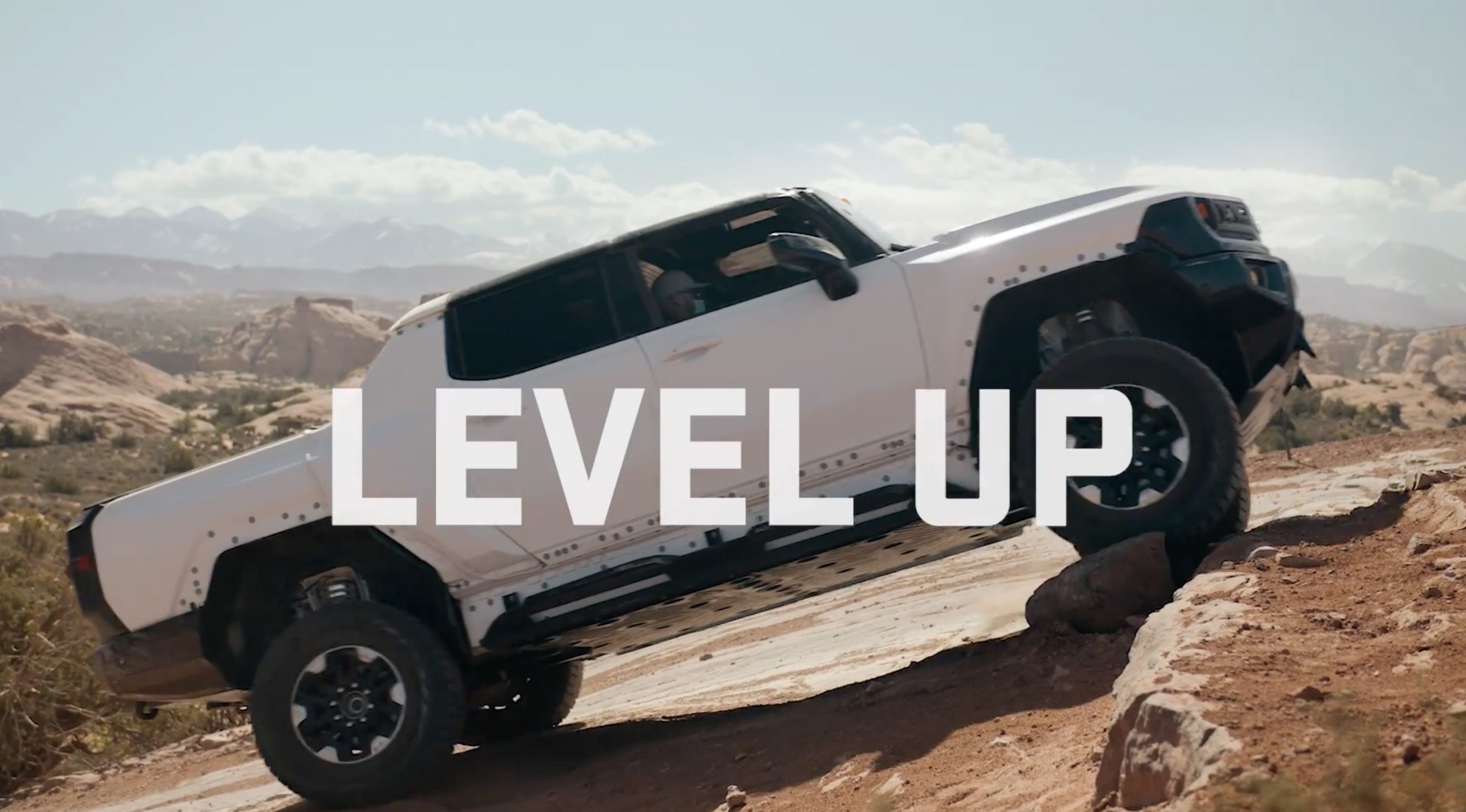 Gmc Hummer Ev Shows Off In Off Road Test On Moab Trails Video