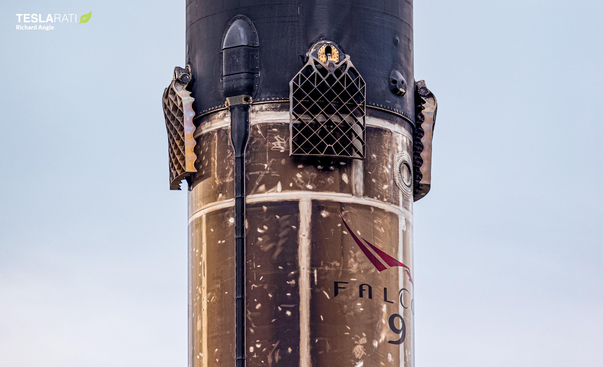 Starlink-27-Falcon-9-B1051-051221-Richar