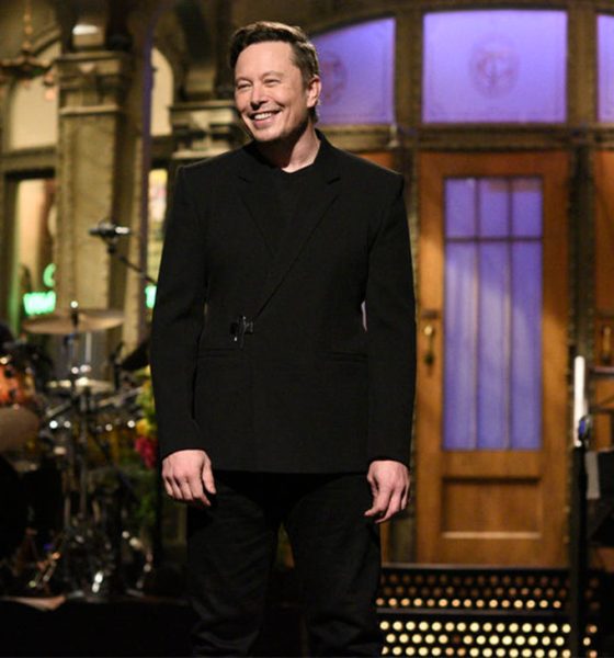 elon-musk-snl-may8