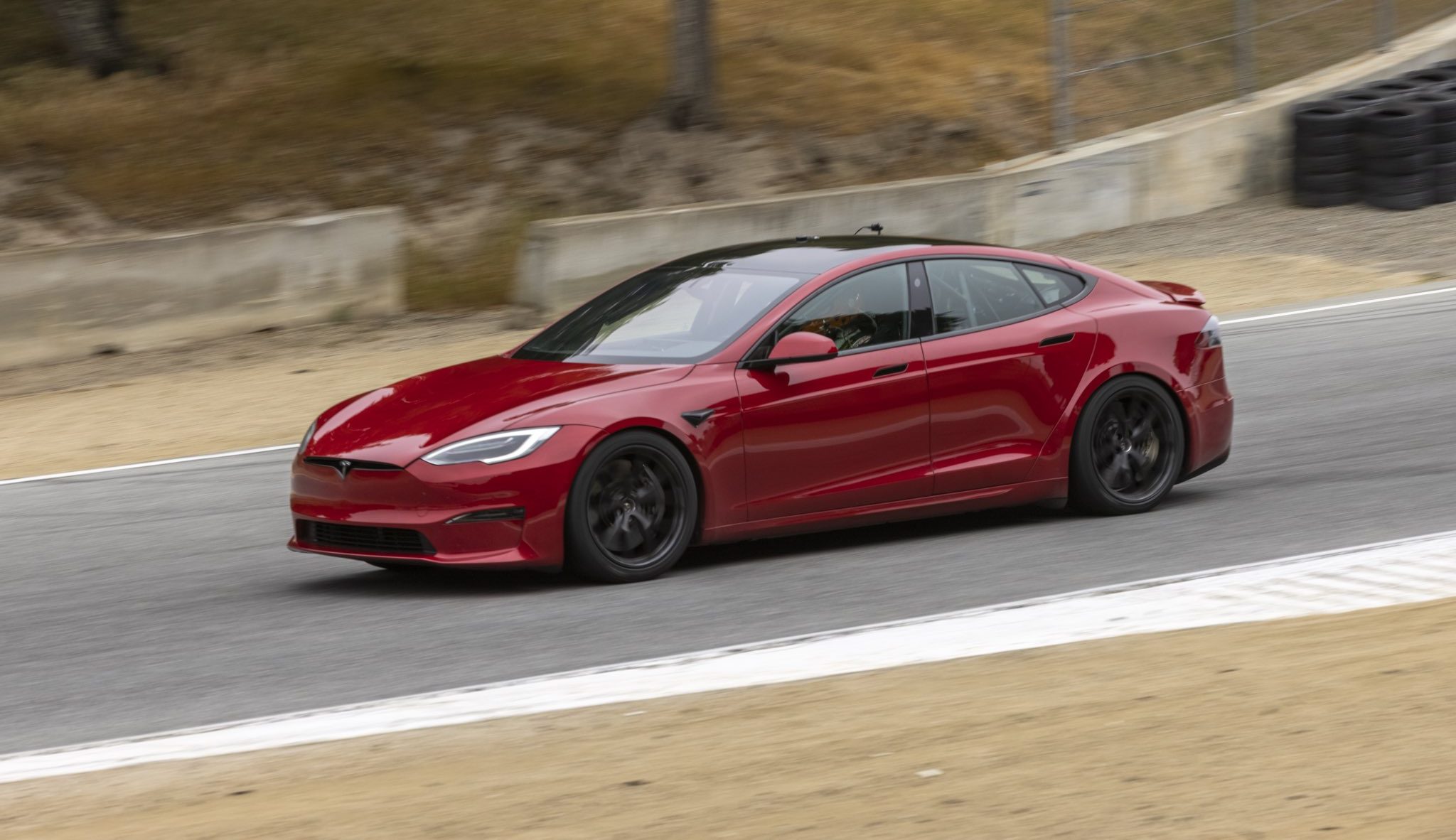 Allemaal diagonaal katoen Tesla Model S sets new unofficial EV lap record in Laguna Seca [VIDEO]