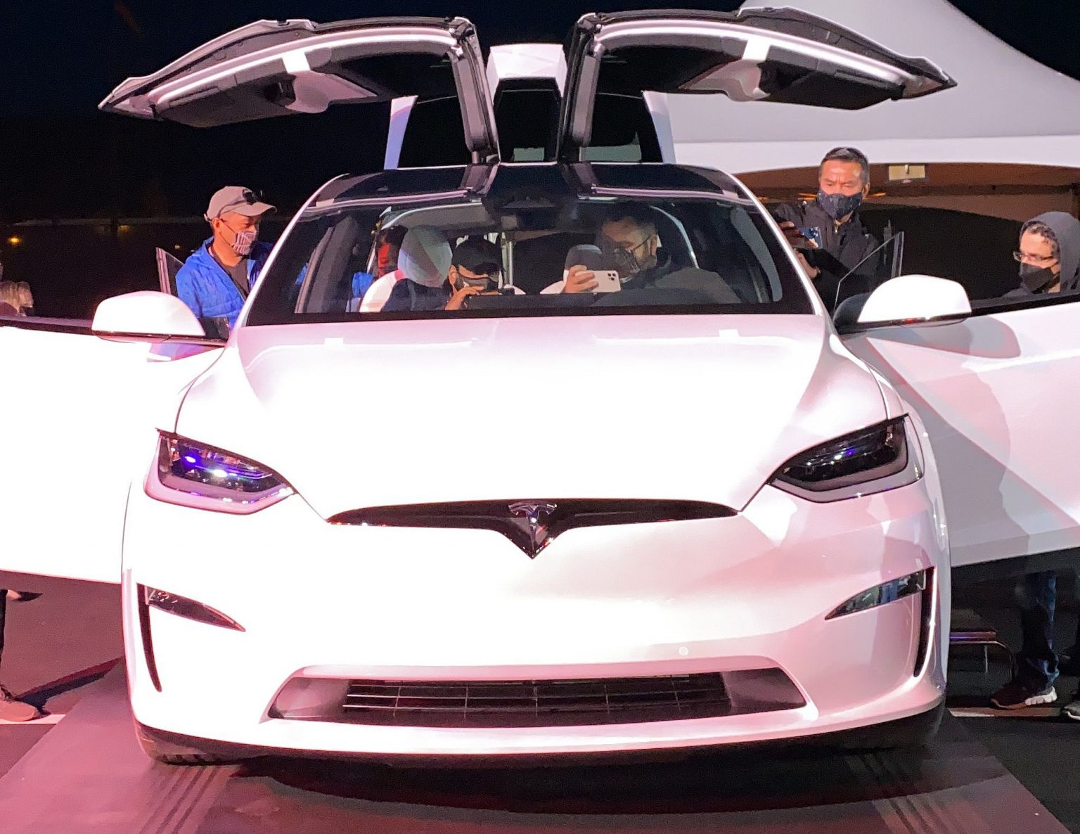 Tesla Model X Plaid makes an appearance at Model S Plaid delivery event