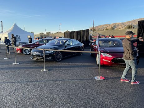 tesla-model-s-plaid-comparison