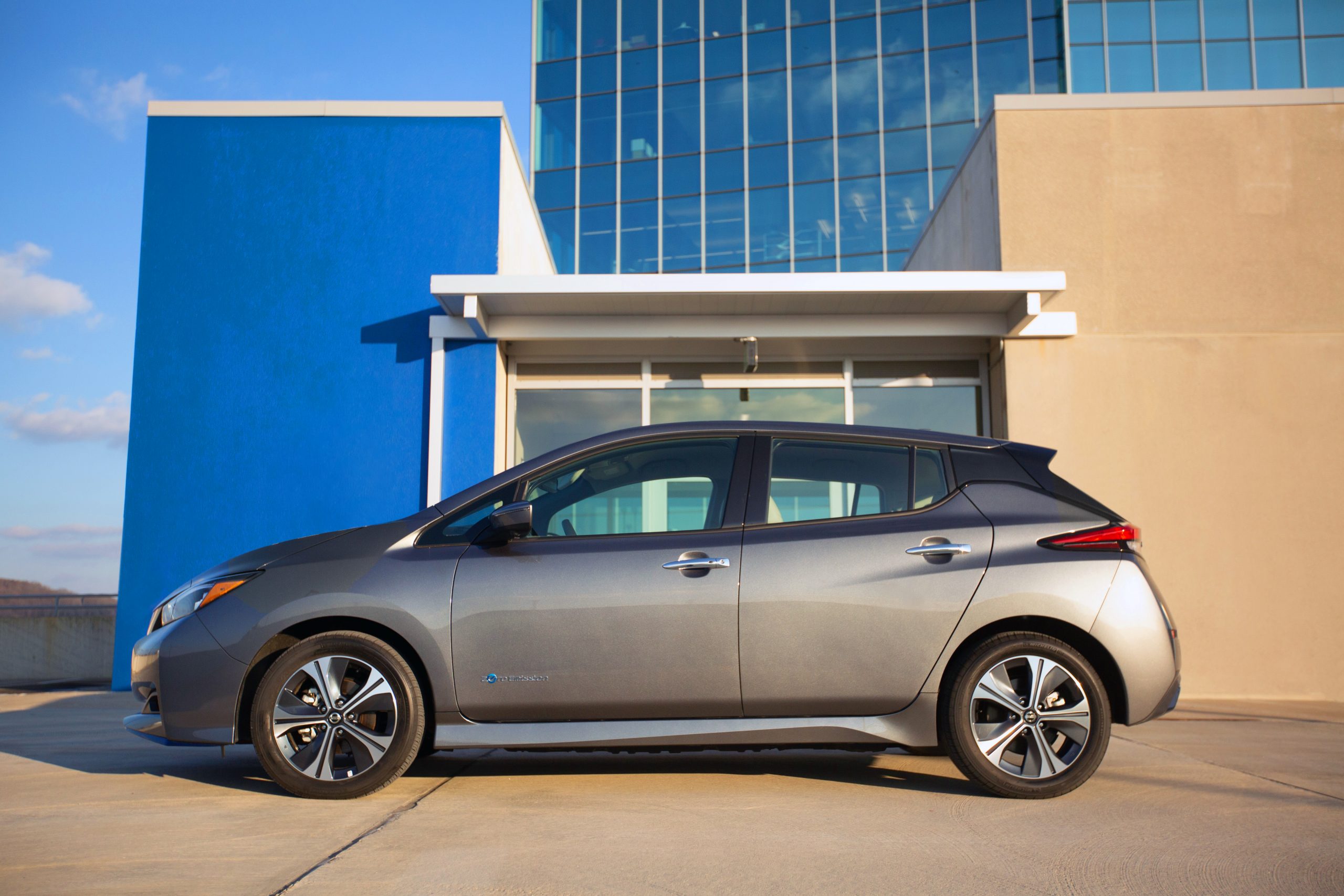 2022-nissan-leaf-becomes-most-affordable-ev-with-sub-30k-msrp