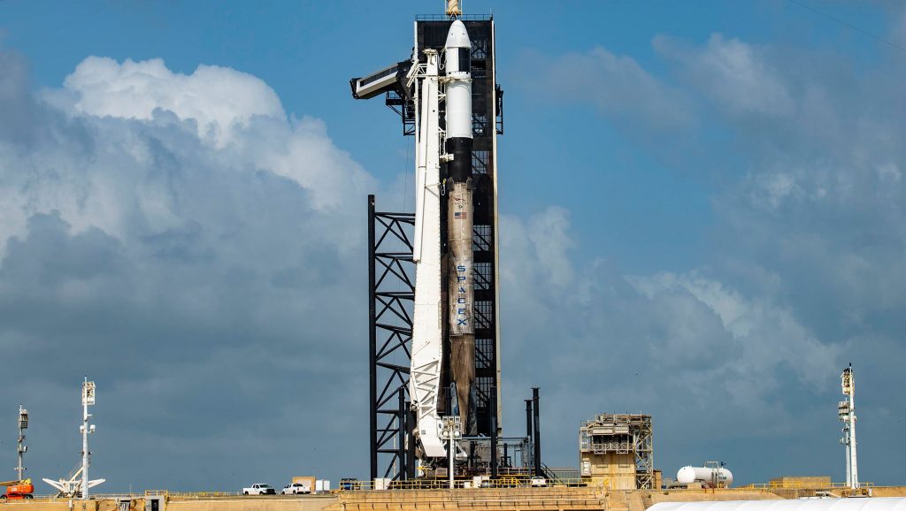 SpaceX Falcon 9 được phóng lần đầu tiên sau chín tuần