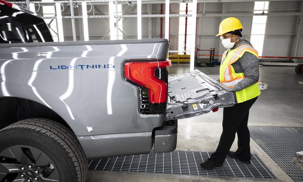 ford f-150 lightning production