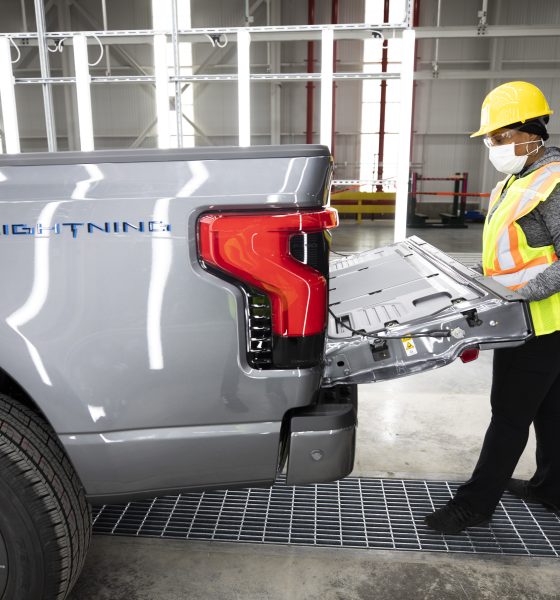 ford f-150 lightning production