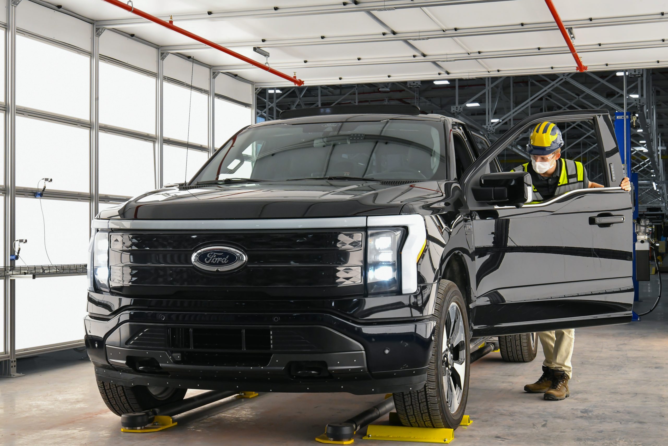 ford f-150 lightning production