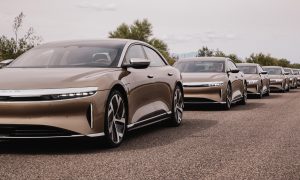 lucid air first customer deliveries october 30